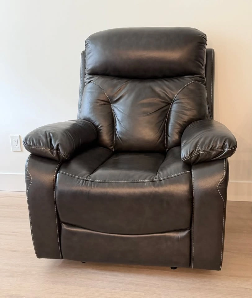 Power Reclining Chair (3) - photo 2