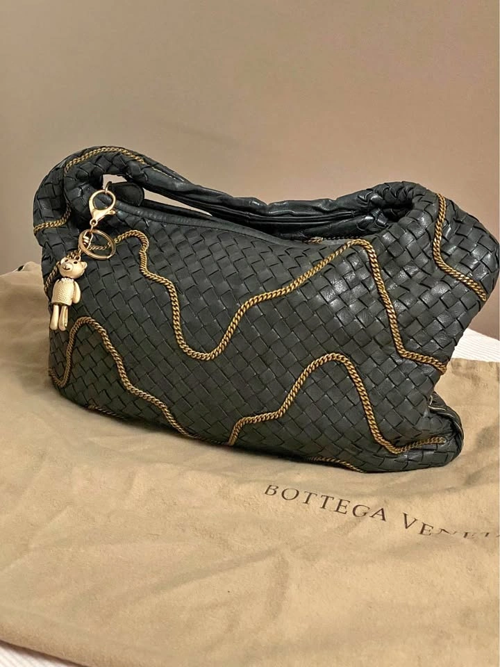 Authentic Bottega Veneta with Gold Chain