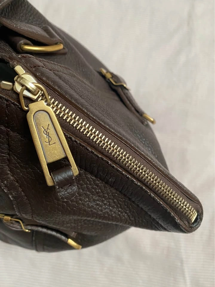 Authentic YSL Yves Saint Laurent Downtown Bag - photo 4