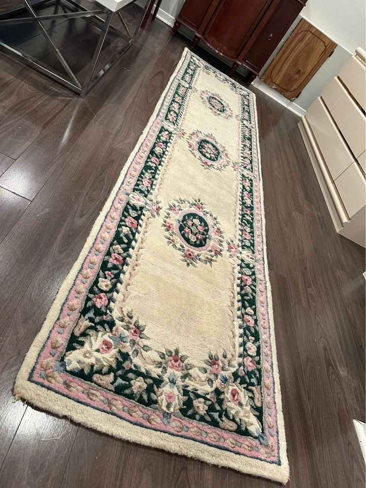 Vintage Handmade Wool Runner Rug (10 ft) - photo 2