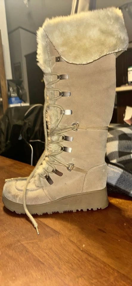 Y2K Aldo Suede Platform Boots