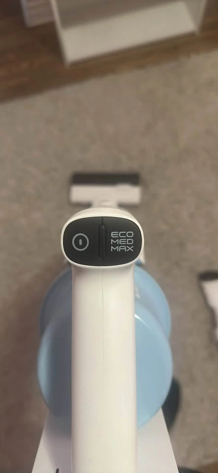 Tineco Cordless Vacuum Cleaner with Attachments and Wall Mount - photo 3