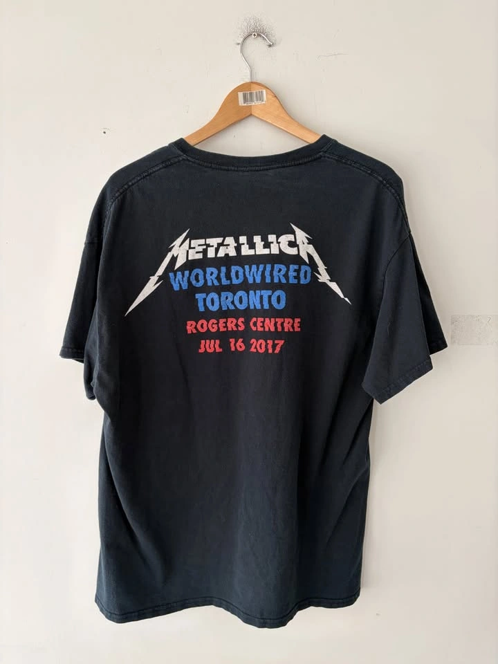 Metallica 2017 Toronto Tour T-Shirt XL - photo 3