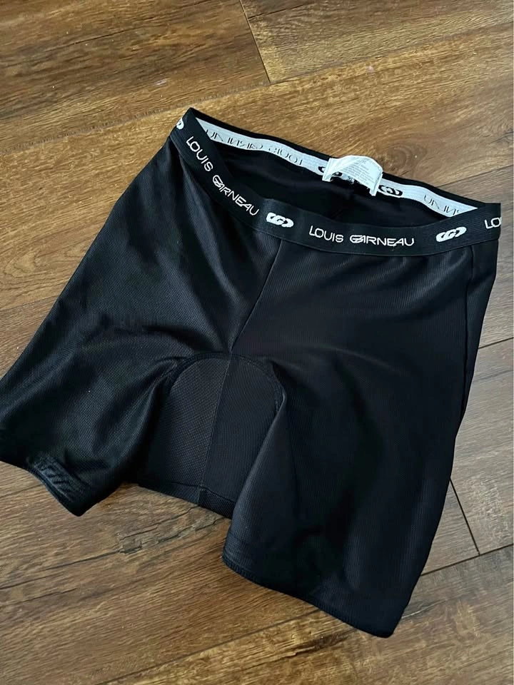 Louis Garneau Padded Cycling Shorts, Size XL