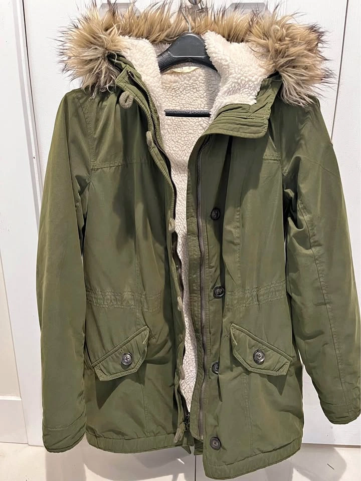 Hollister Olive Green Parka Jacket Faux Fur Hood Sherpa Lined, M