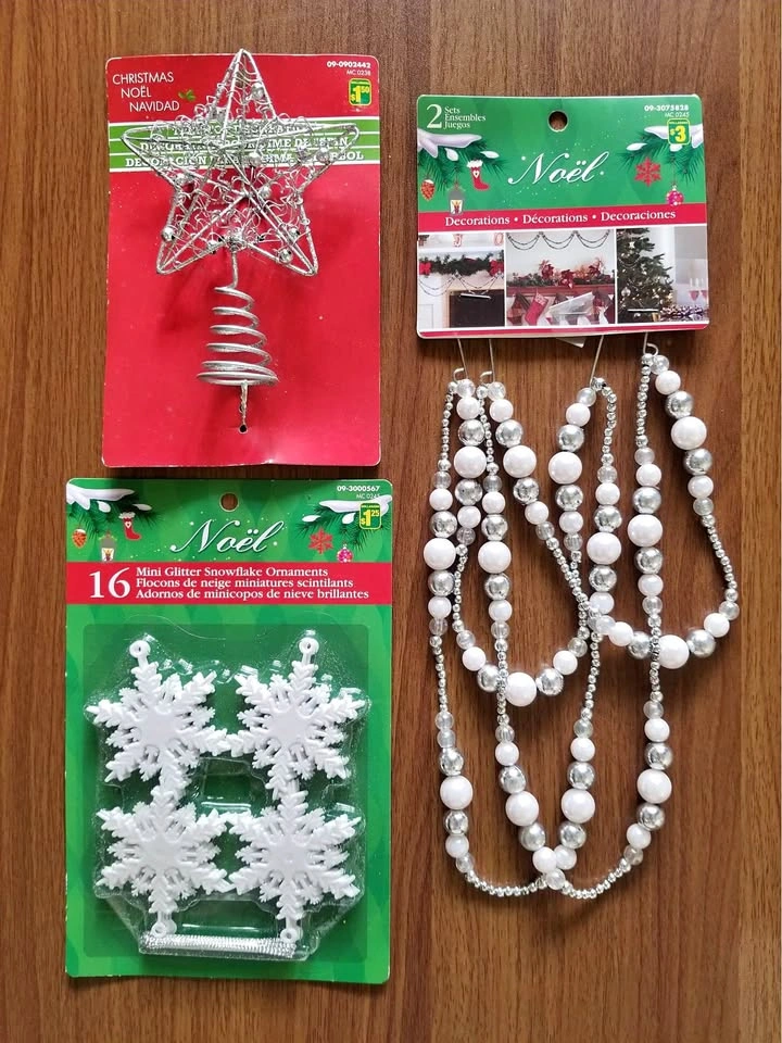 🎄 Christmas Decorations Bundle – Brand New 🎄 (all 3 for $4)