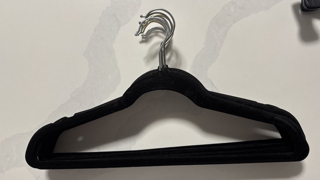 Sunbeam Velvet Slim Flocked Hangers, 11-Pack, Black