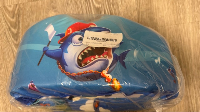 NEW - CHRIFFER Kids Swim Vest Life Jacket Shark