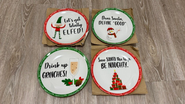 NEW - HOLIDAY STUFF Christmas Porcelain Side Plates Set of 4
