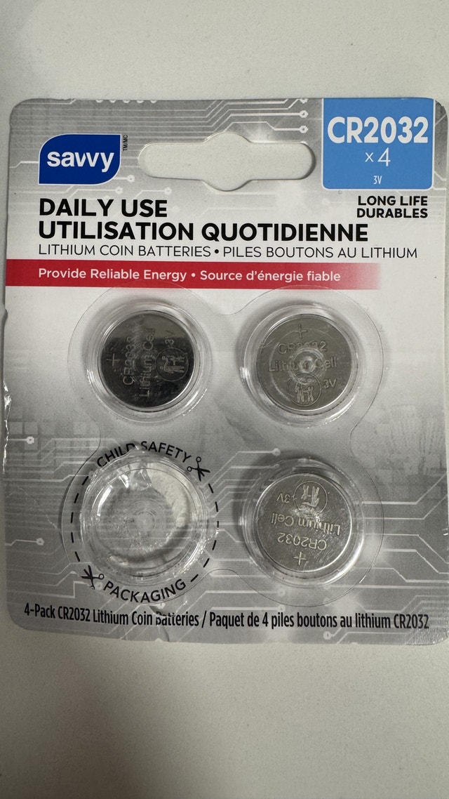 NEW - 2032 Savvy Batteries (Each: 3$, All: 10$)