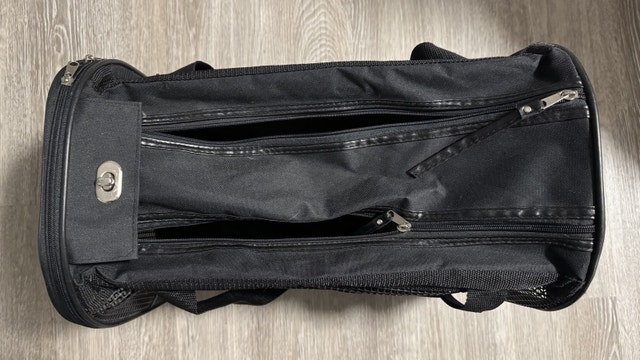 Breathable Travel Pet Carrier - photo 5