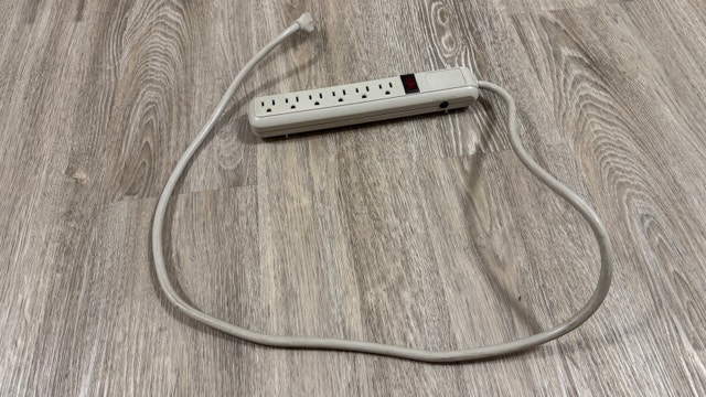 6-Outlet Power Strip Surge Protector