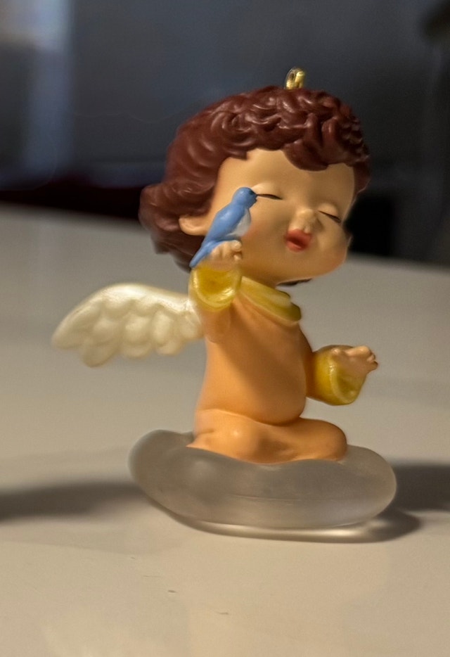 Vintage 1995 Mary's Angels Camellia ornament - photo 3