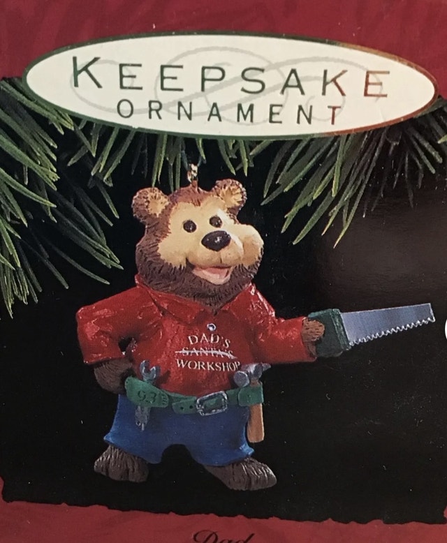 Hallmark Keepsake Ornament Dad 1993 Bear with Tool Belt & Saw - photo 3