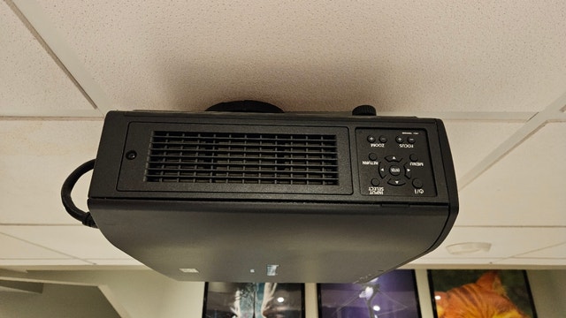 Panasonic PT-AE7000U Projector + 92" High Def Screen - photo 3