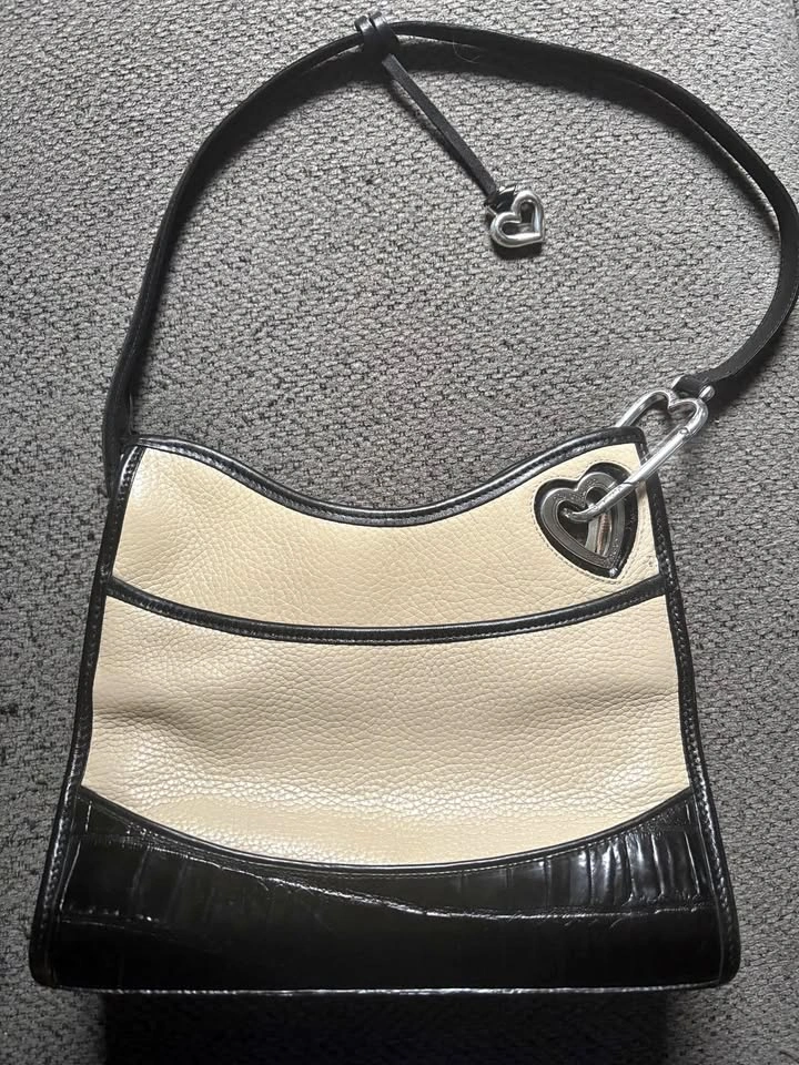 Brighton Beige and black leather shoulder bag