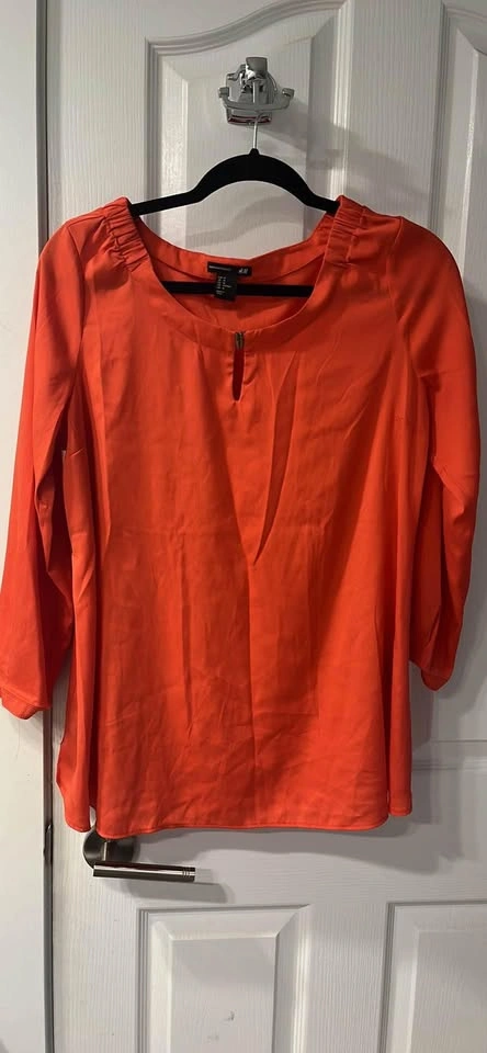 H&M Mama Maternity 3/4 sleeve blouse, size M - photo 3