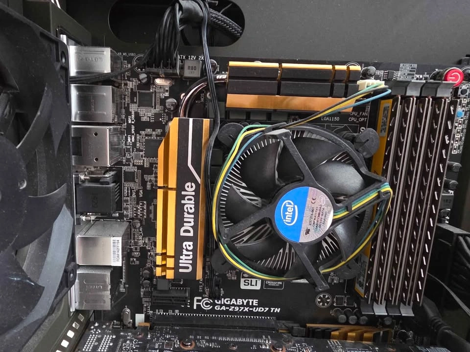 Gaming Computer - Intel i7, GTX 770, 1200W PSU - photo 2