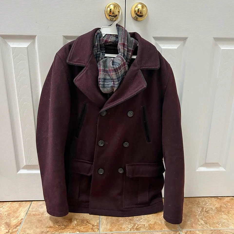 Men's Guess Dark Burgundy Peacoat (Size S) + Scarf