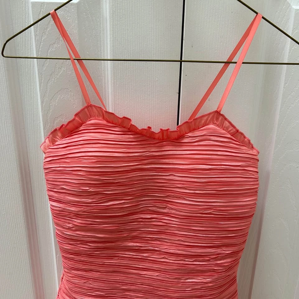 Women's Ruffled Pink Dress (Size 2) - photo 3