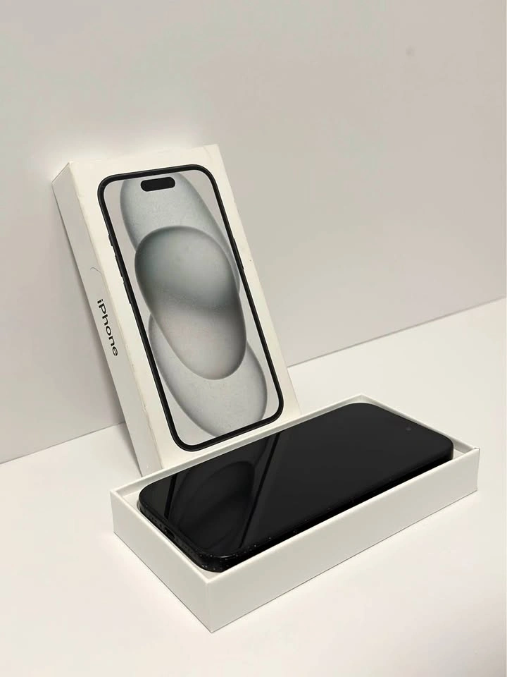 iPhone 15 128GB - Unlocked