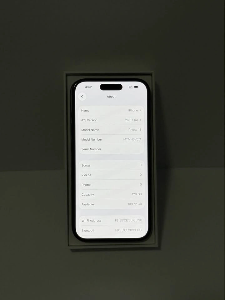 iPhone 15 128GB - Unlocked - photo 5