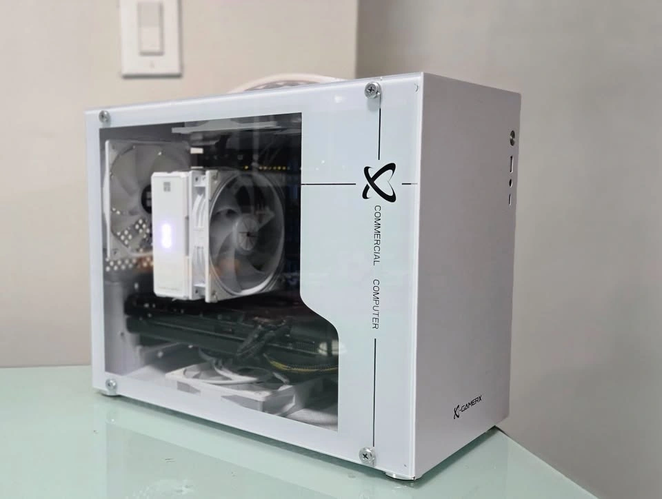 MATX Gaming PC i5 9400F 24GB Ram RX5700XT Win 11 - photo 2
