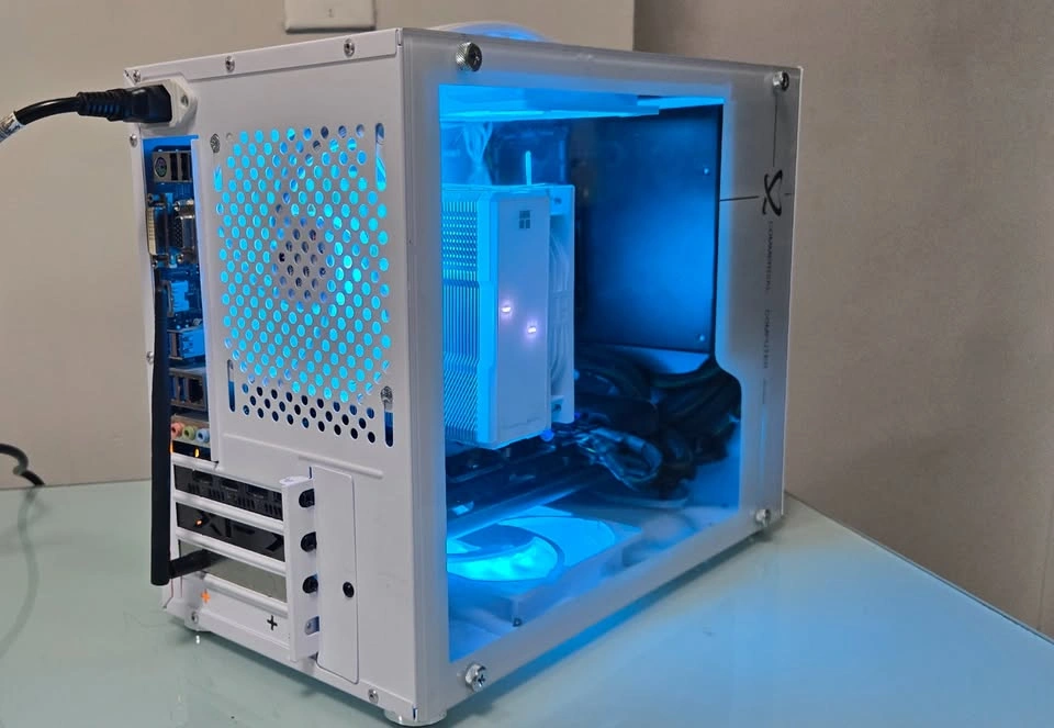 MATX Gaming PC i5 9400F 24GB Ram RX5700XT Win 11 - photo 5