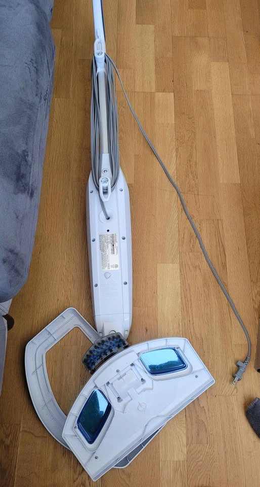 Bissell PowerFresh Steam Mop - Includes Pads - Davenport - photo 2
