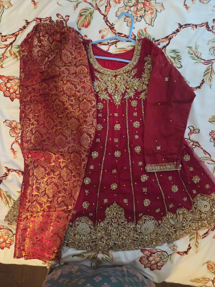 Red Gold Embroidered Formal Suit - photo 2