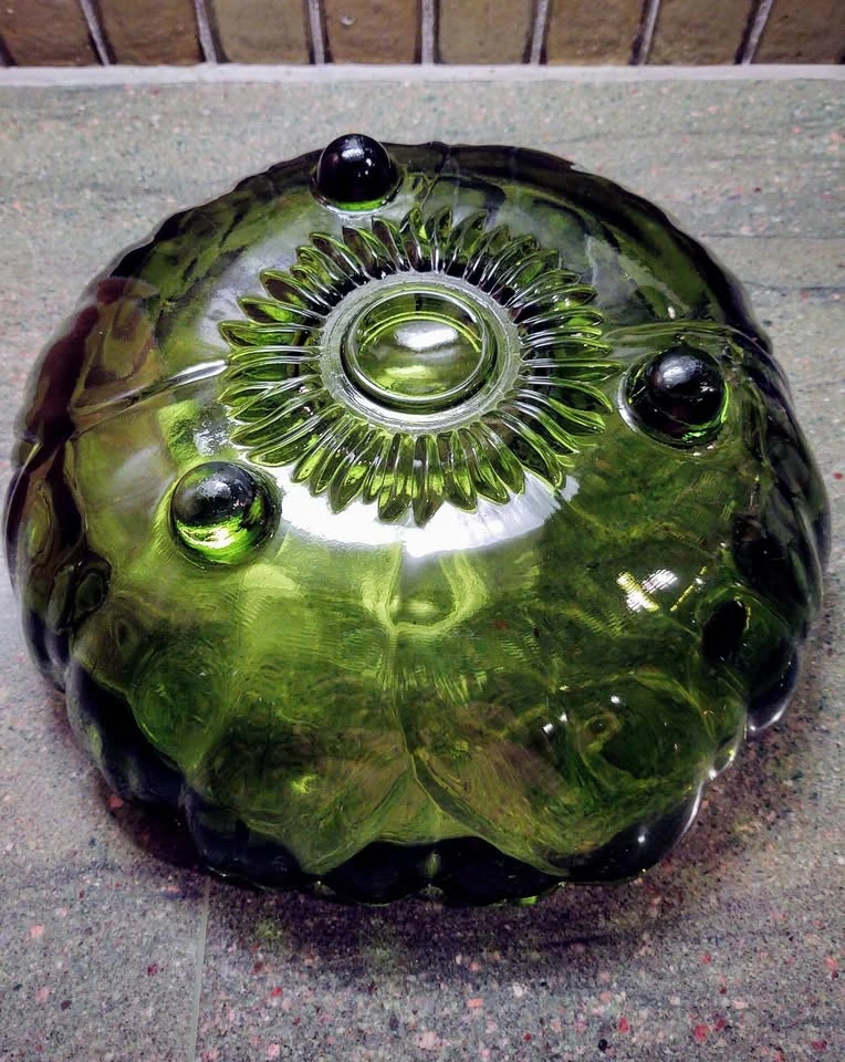 Vintage Green Footed Glass Bowl - photo 2