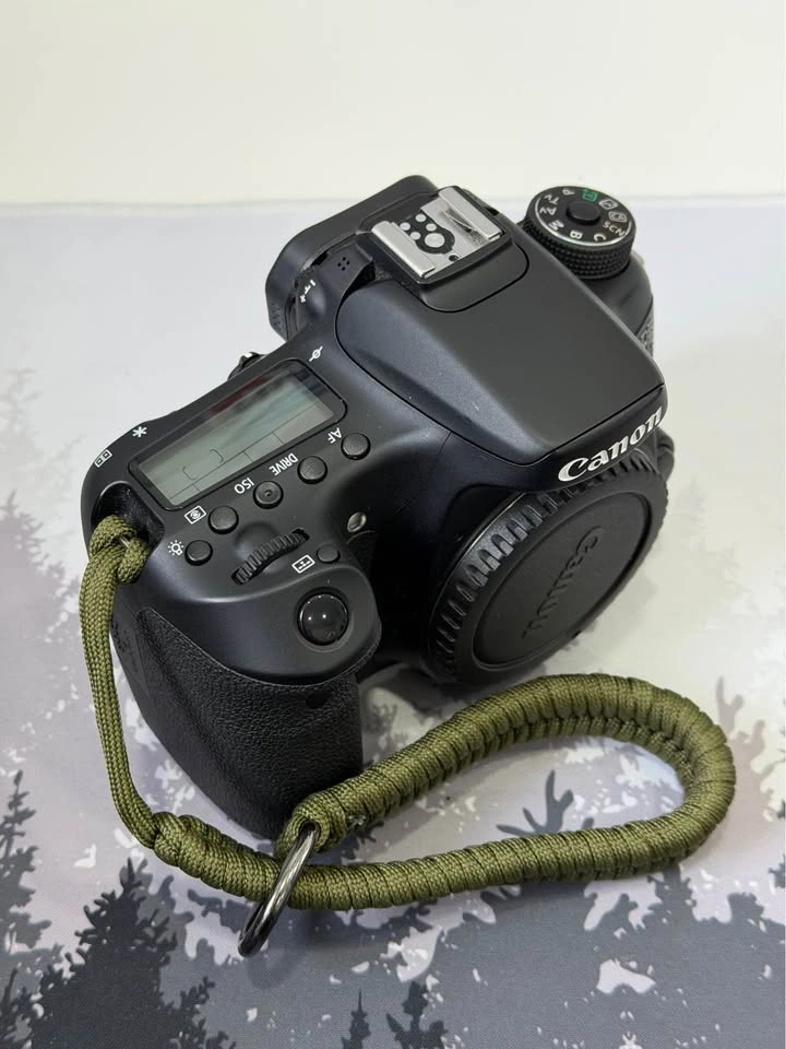 Canon EOS 70D Body Only | Excellent Condition | Low Shutter 9,21 - photo 2
