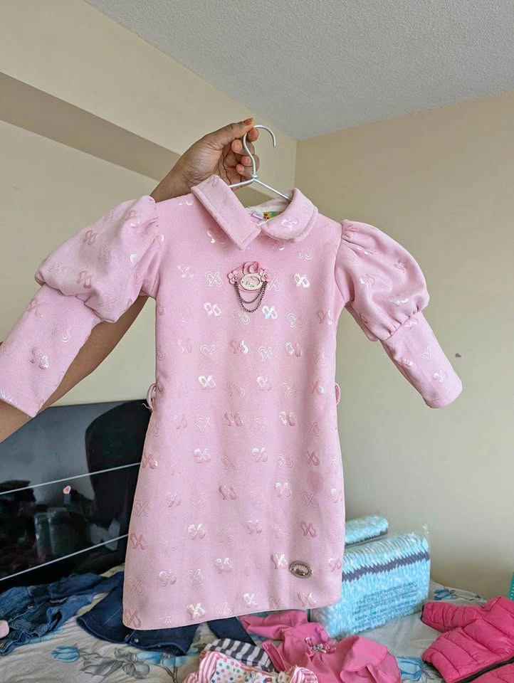 Girl Beautiful Dress size 12-24 months