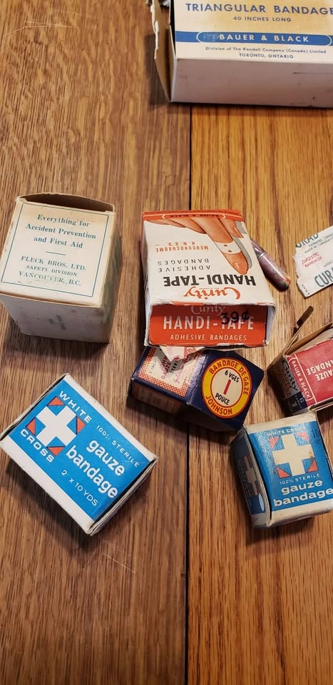 Vintage First Aid Supplies for Crafts/Photography - photo 2