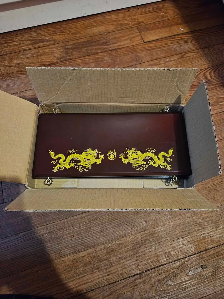 Martial Arts Belt Display Rack – Wooden Dragon Design - photo 3