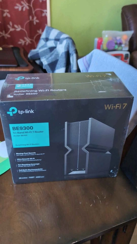 TP-Link BE9300 Tri-Band Wi-Fi 7 Router - photo 2
