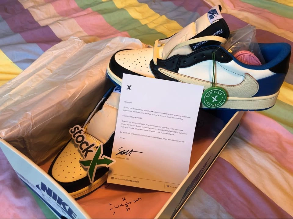 Fragment Design x Travis Scott x Air Jordan 1 Retro Low - photo 2