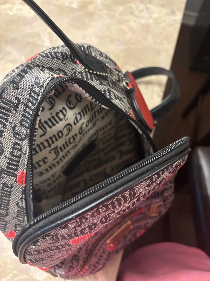 Juicy Couture Heart Mini Backpack - photo 2