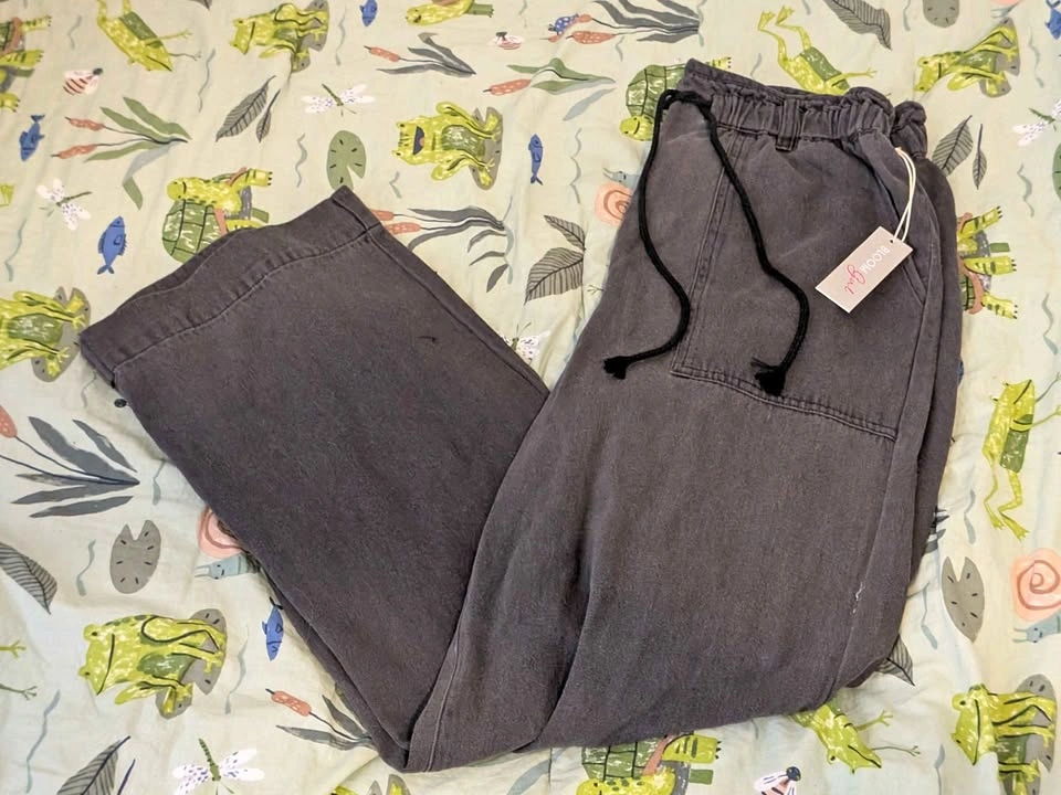 New Bloom Girl Pants - Size L