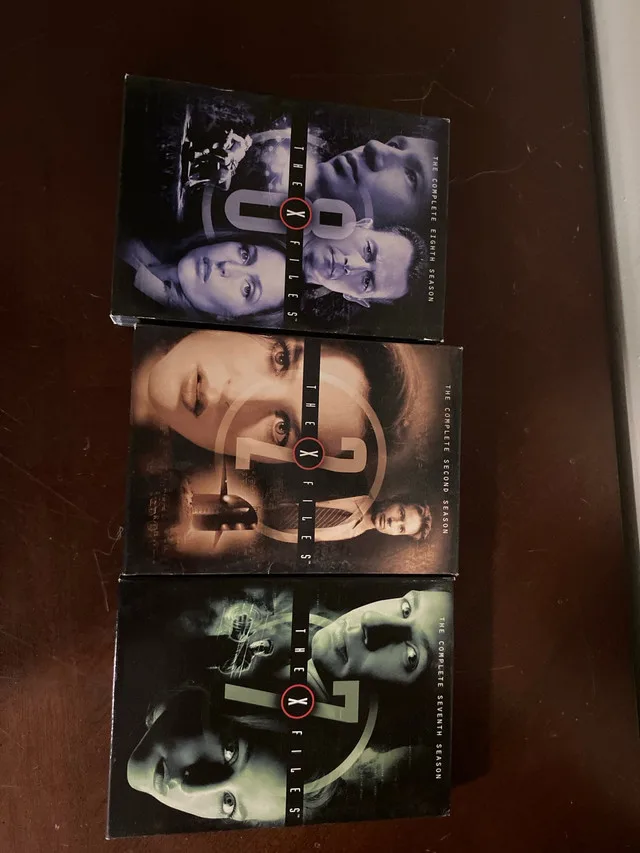 x files DVD’s thumbnail