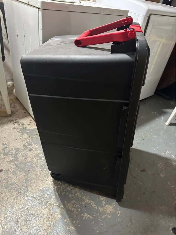 40 Gallon Heavy-Duty Wheeled Storage Tote - photo 5
