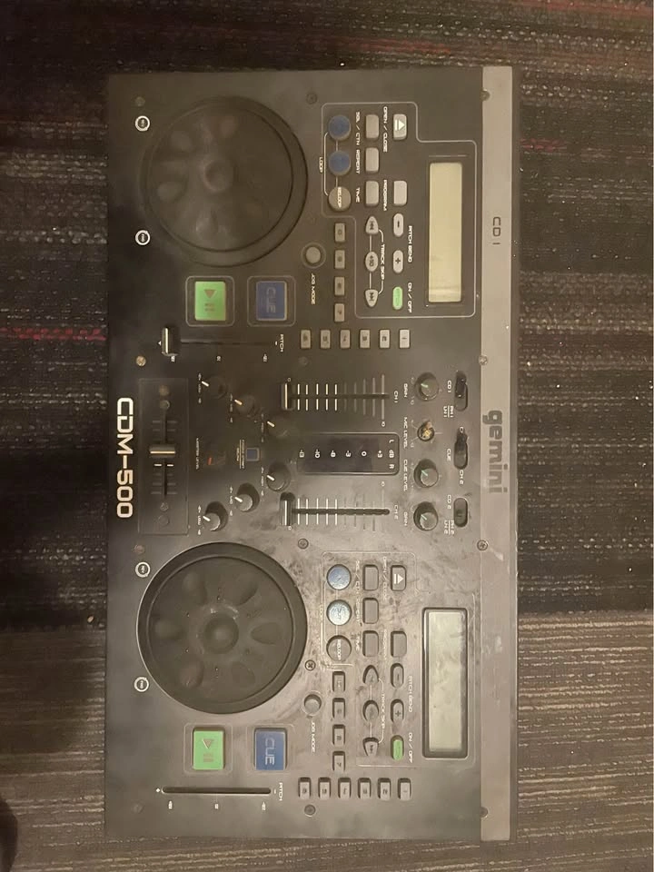 DJ Mixer Gemini CDM-500 - photo 2