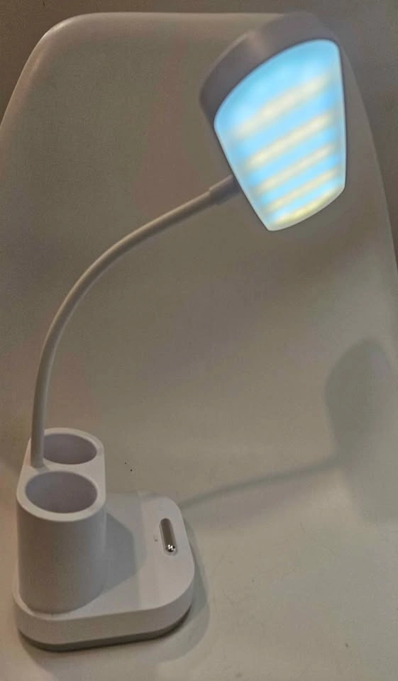 White Desk Lamp with Pen Holders (Type C) - photo 3