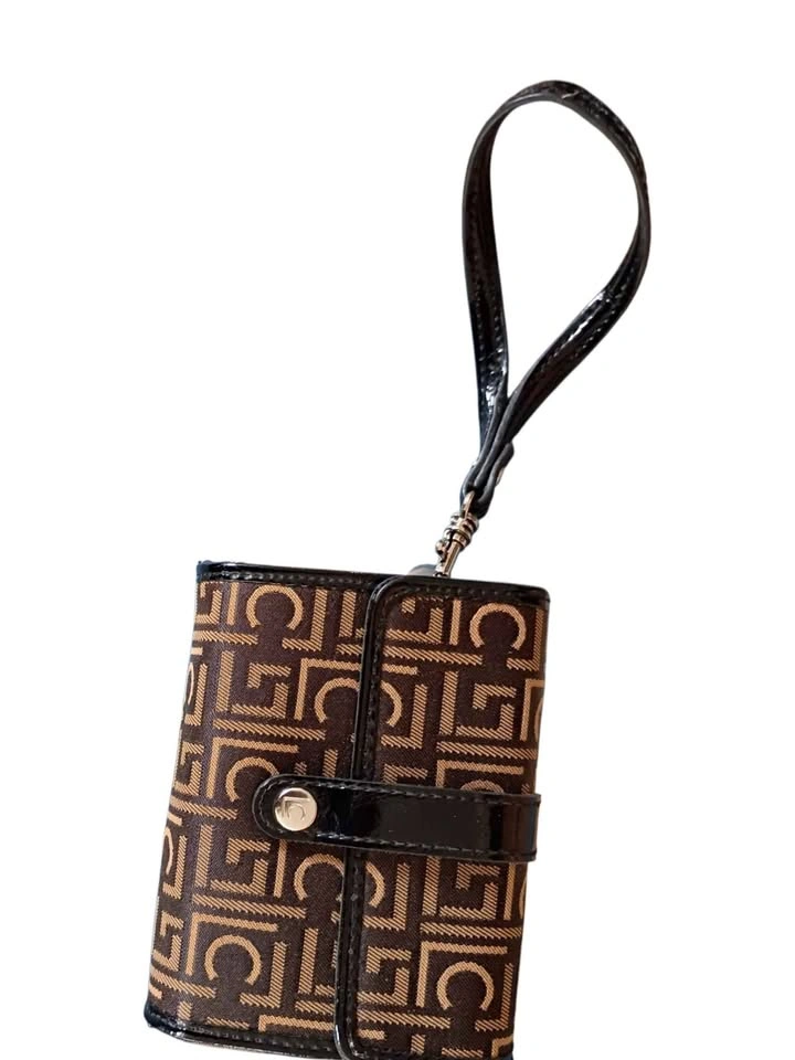 Liz Claiborne Women's Designer Wallet/Coin Purse Wristlet - photo 2