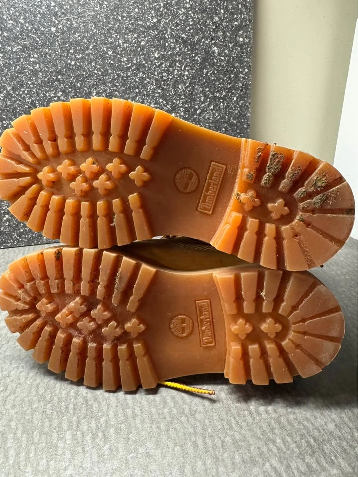 Toddler Timberland boots size 12 - photo 5