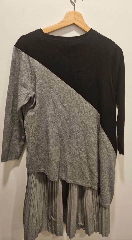 Black & Grey Dress (Free Size) - photo 2