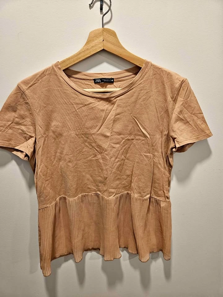 Zara Peach T-shirt Size M