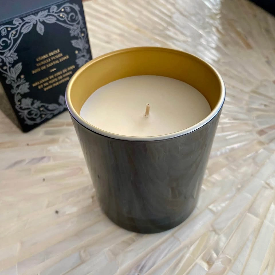 Bonfire and Suede Scented Candle - photo 3