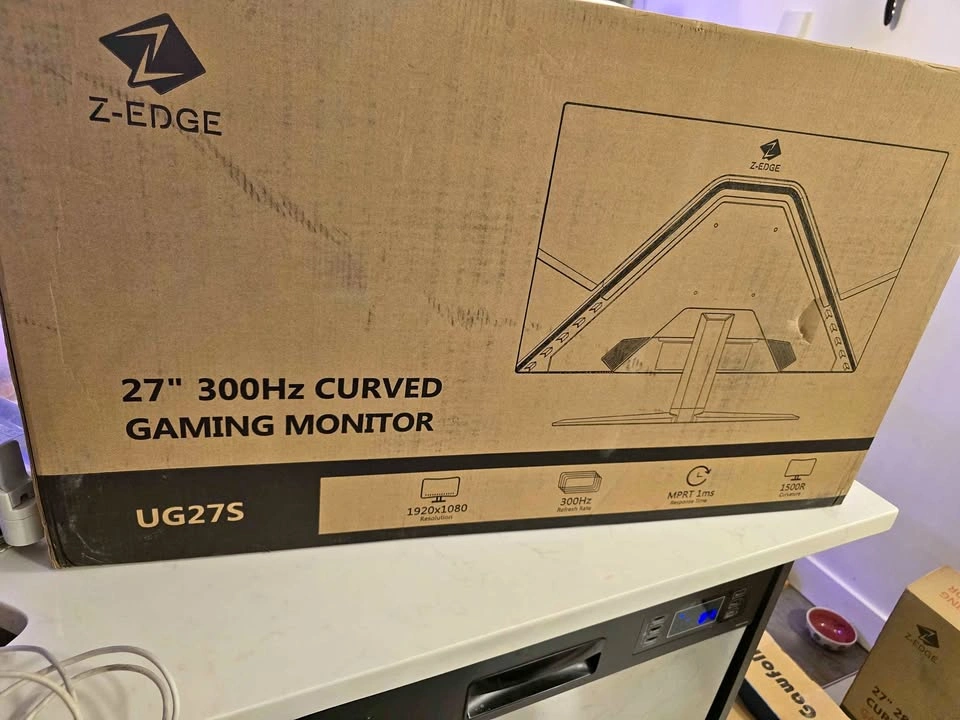 Z edge 300hz 27 inch curved gaming monitor