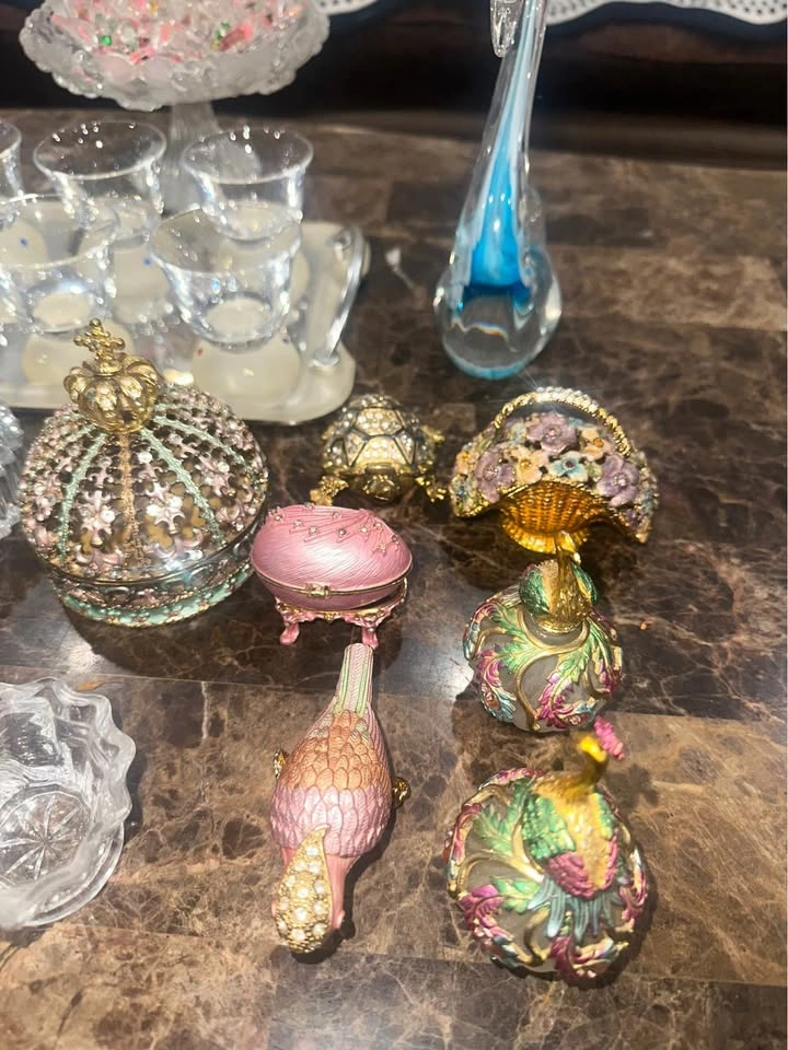 Dubai Decor Bundle - Everything Must Go! - photo 2